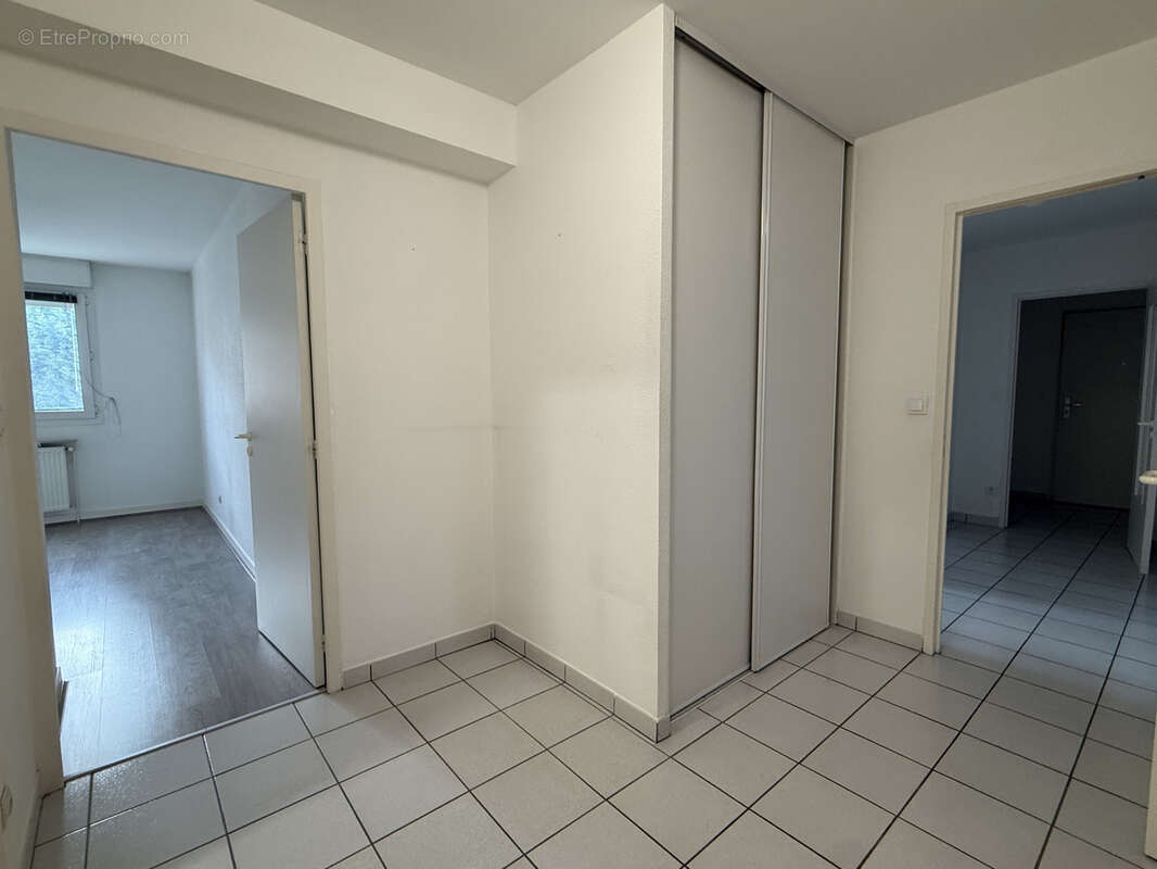 Appartement à SAINT-ETIENNE