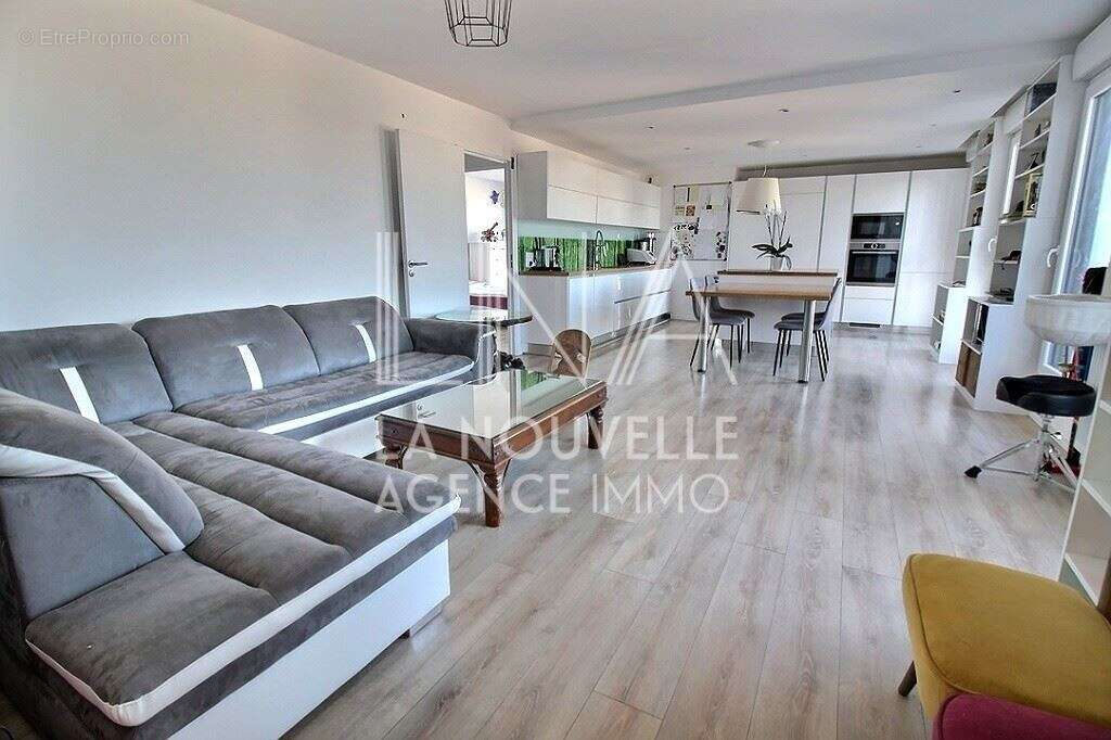 Appartement à ROMAINVILLE