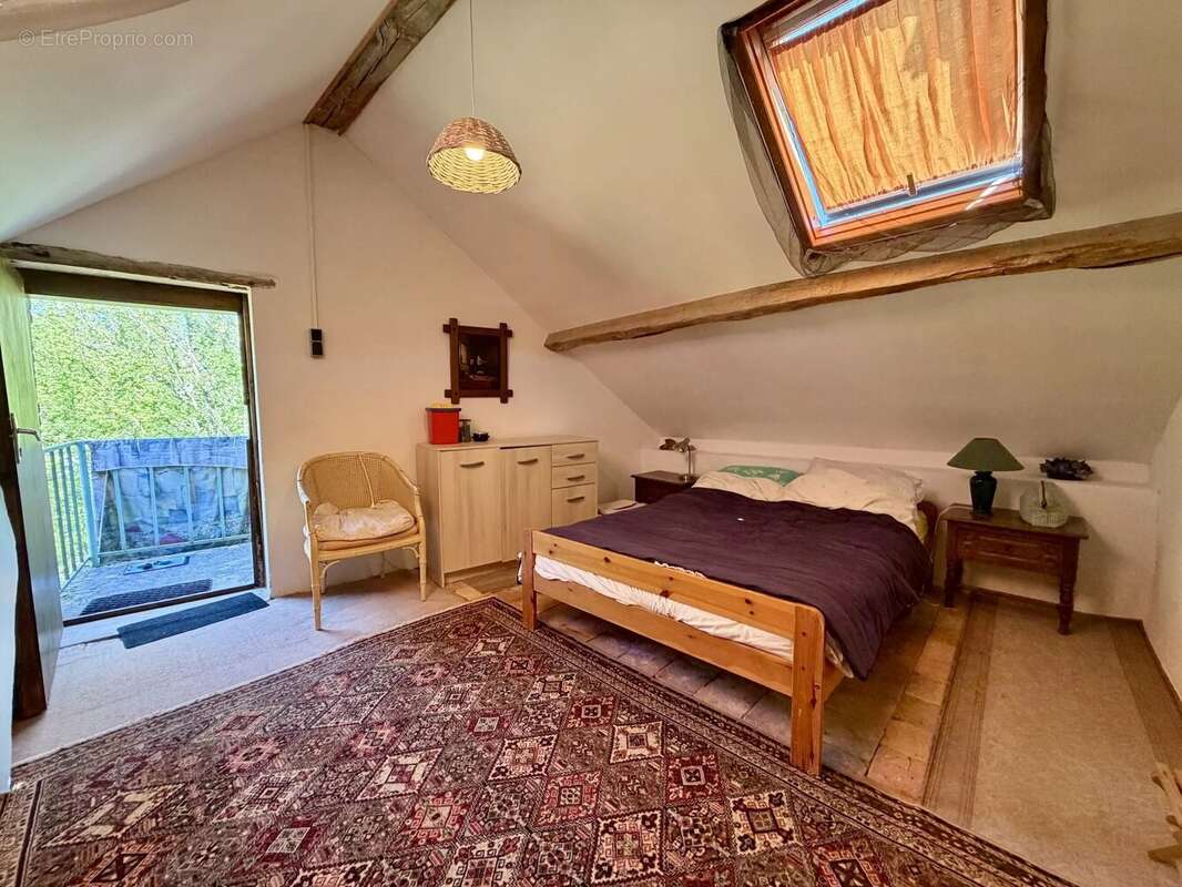Maison authentique avec un grand terrain à vendre près d'Anost, Morvan - photo 12