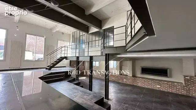 Photo Autres à Colombes au prix de 870 000€