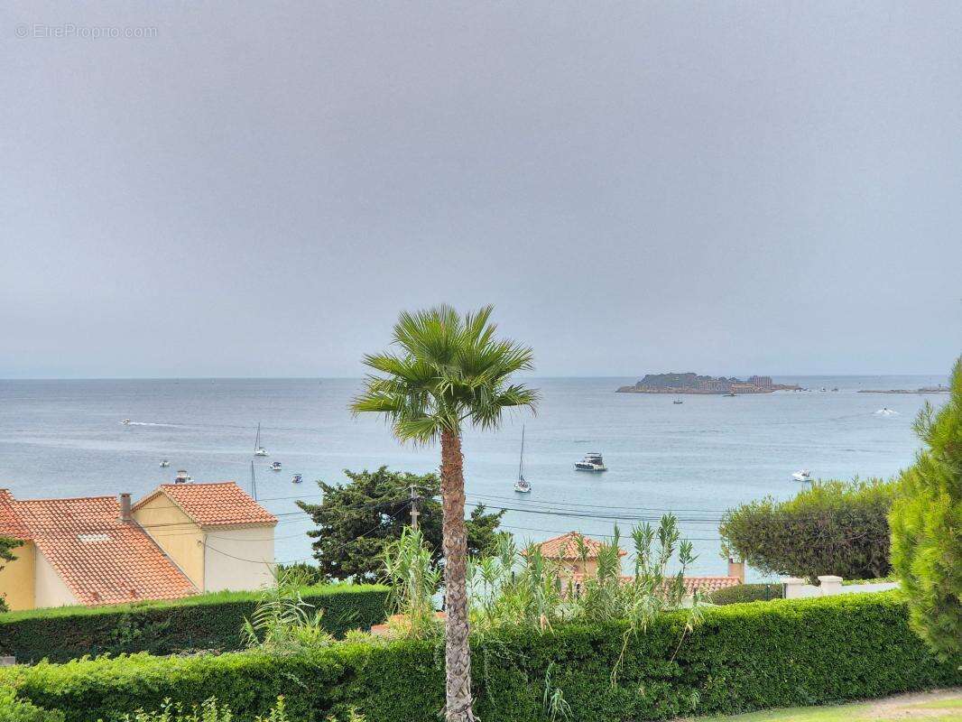 Maison à SANARY-SUR-MER