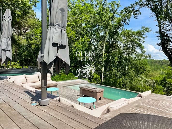 Maison à LE BOUSCAT