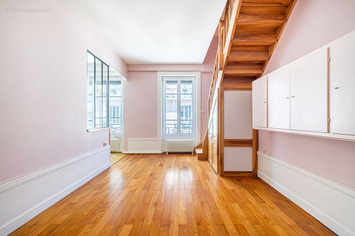 Appartement à LYON-6E