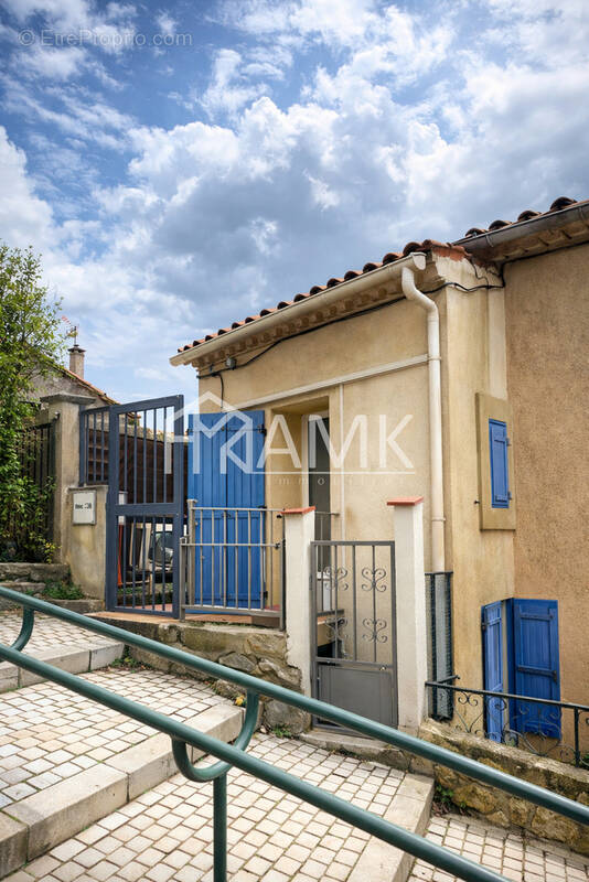 Appartement à LA PENNE-SUR-HUVEAUNE