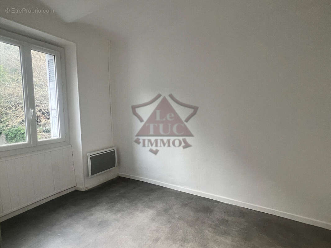 Appartement à BESSEGES