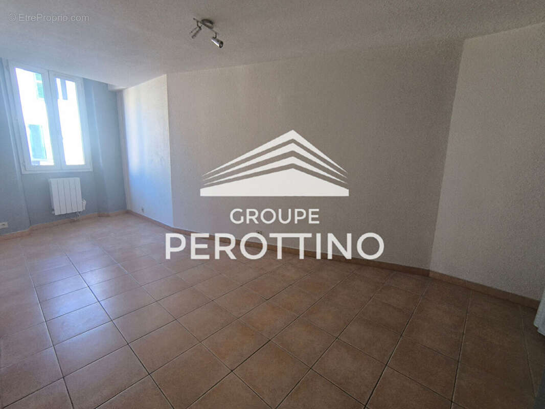 Appartement à AURIOL