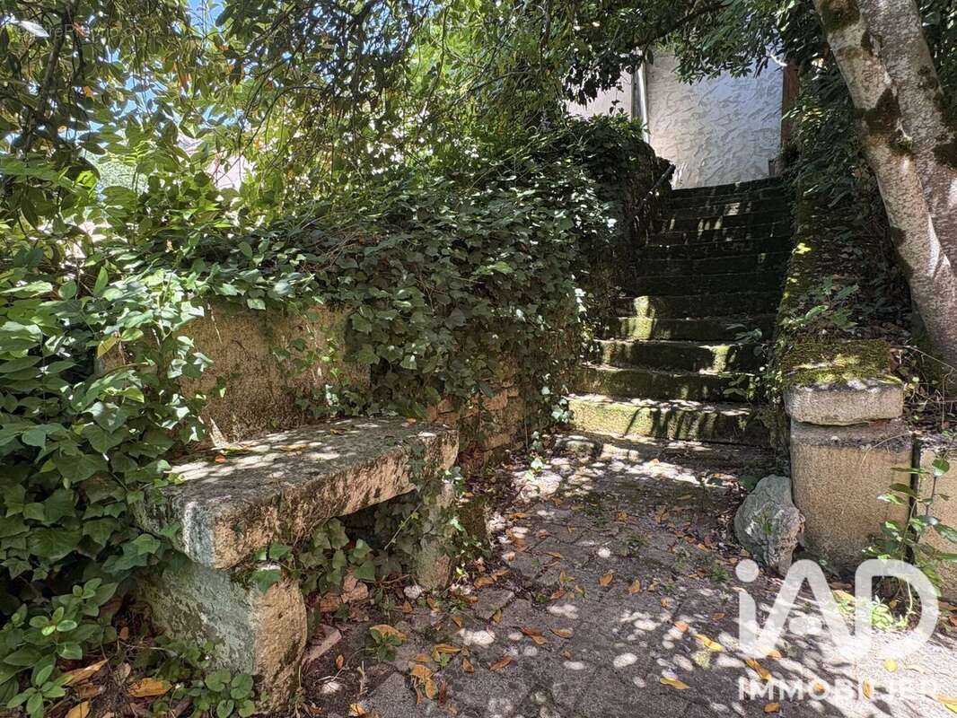 Photo 5 - Maison à LE LARDIN-SAINT-LAZARE