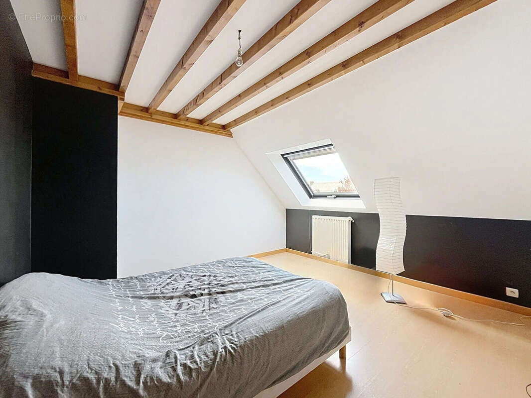 Maison à SAINT-MELOIR-DES-ONDES