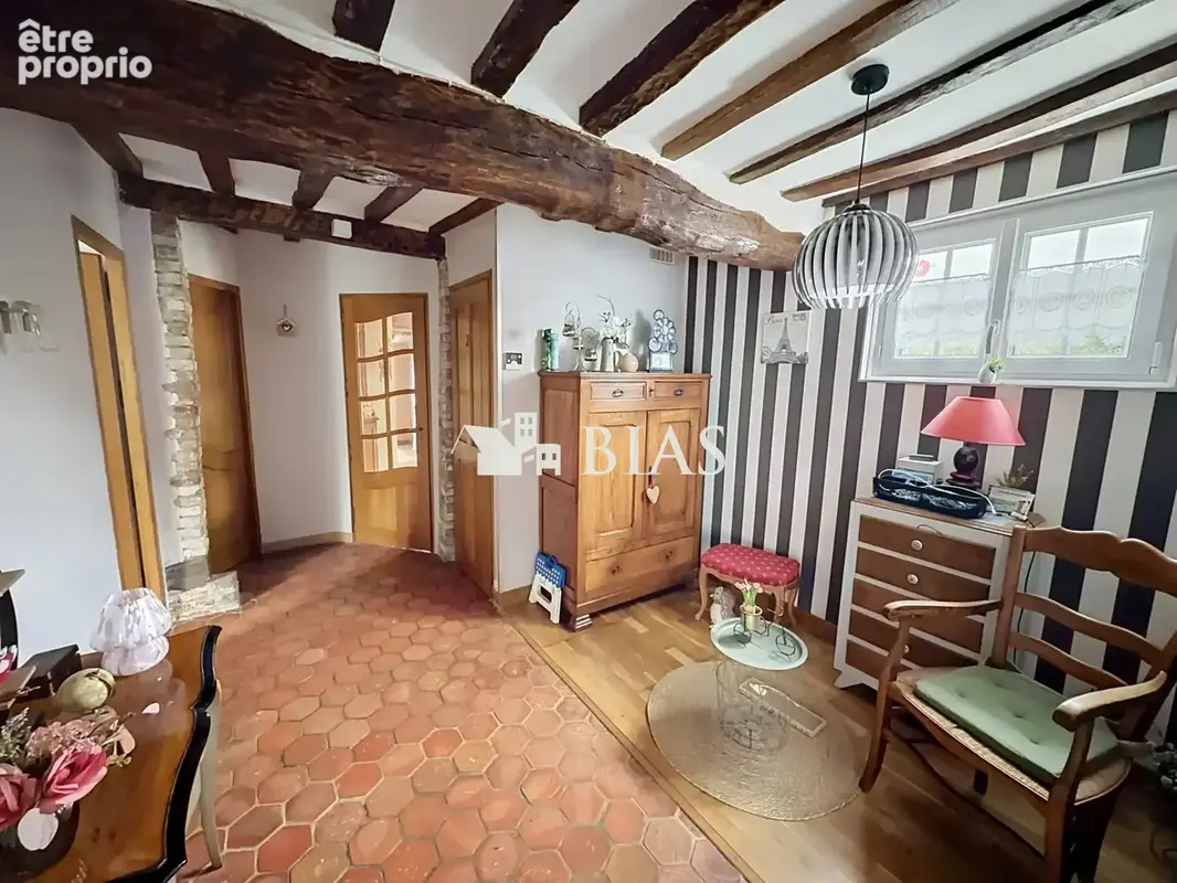 Maison 175 m² à Neufchatel-En-Bray  - photo 9