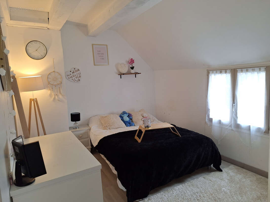 Maison à MARLES-EN-BRIE