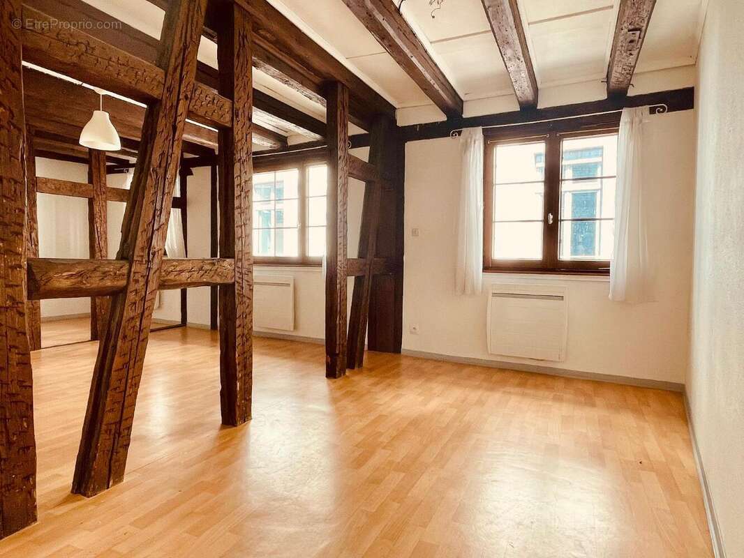   - Appartement à STRASBOURG