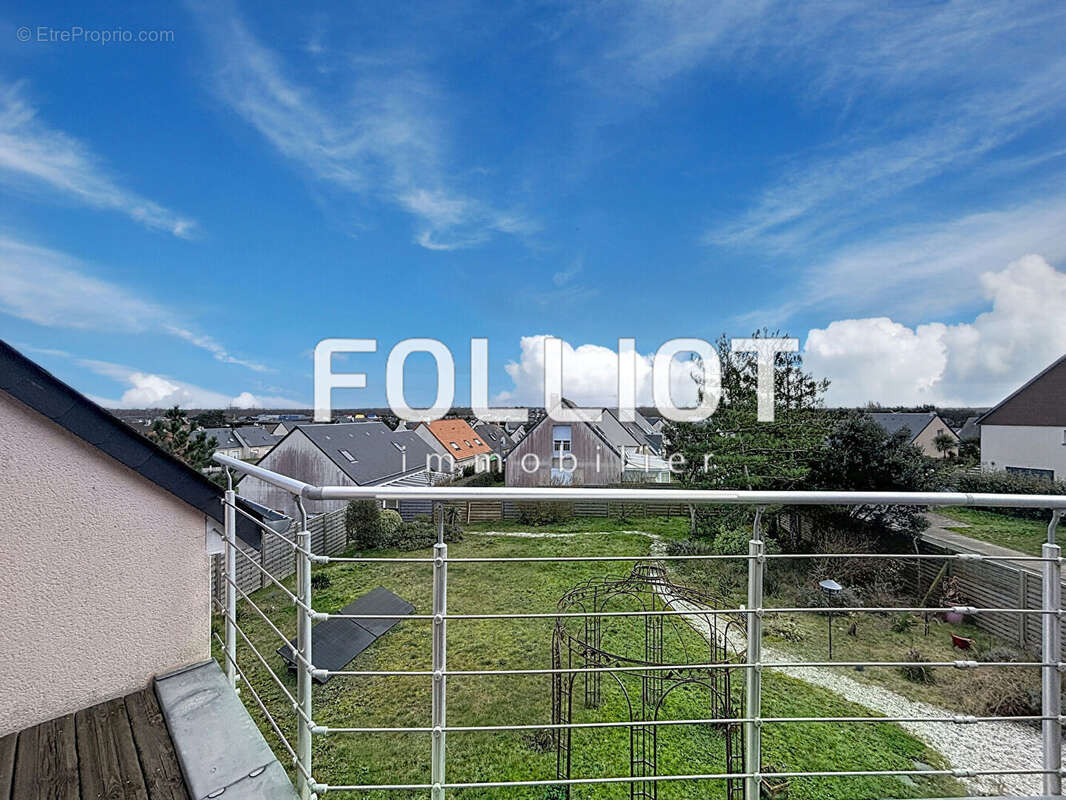 Maison à GOUVILLE-SUR-MER