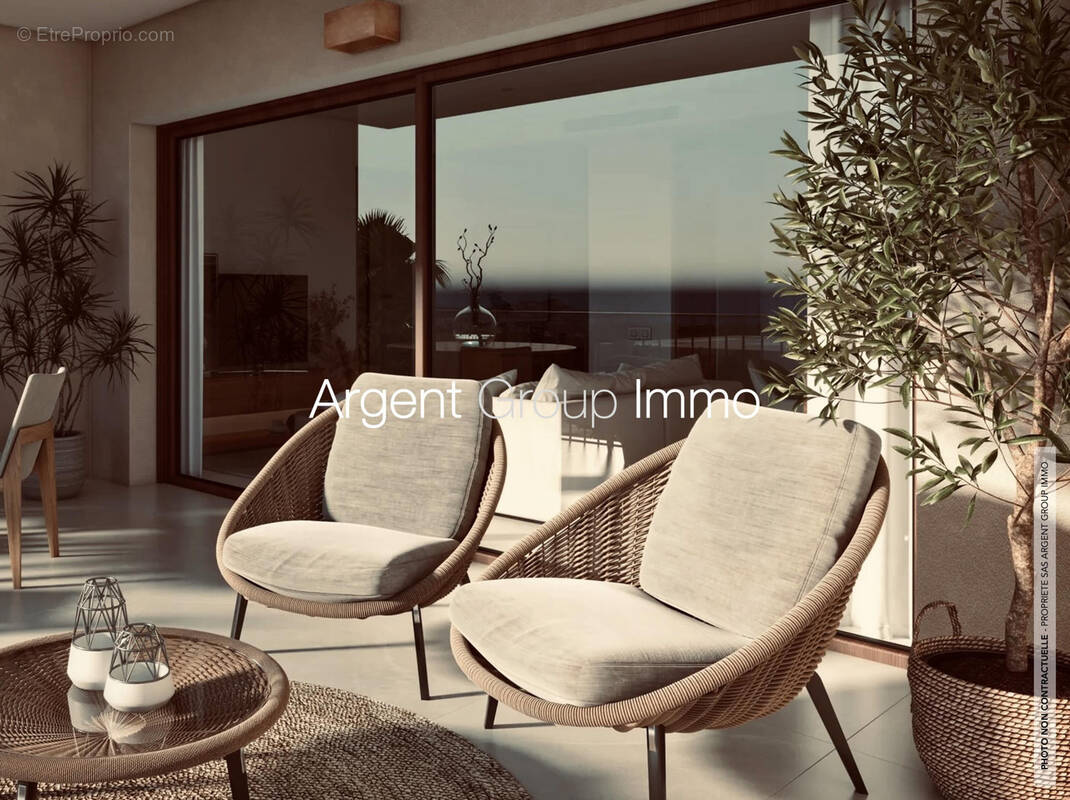 Appartement à BORMES-LES-MIMOSAS