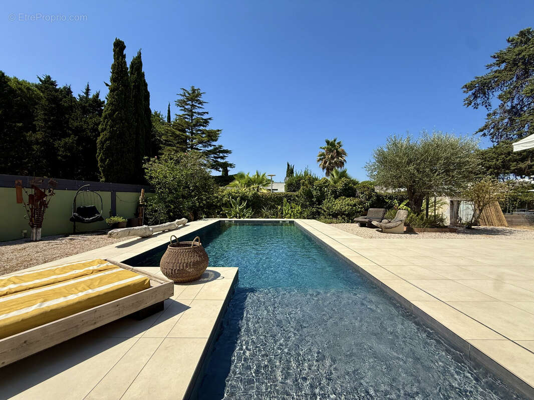 LA GRANDE MOTTE maison contemporaine avec piscine - photo 3