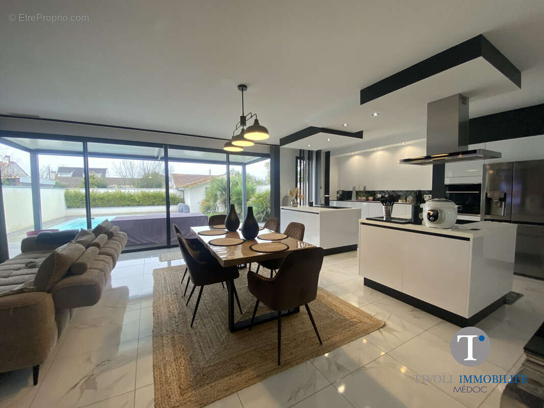 Maison à LE BOUSCAT