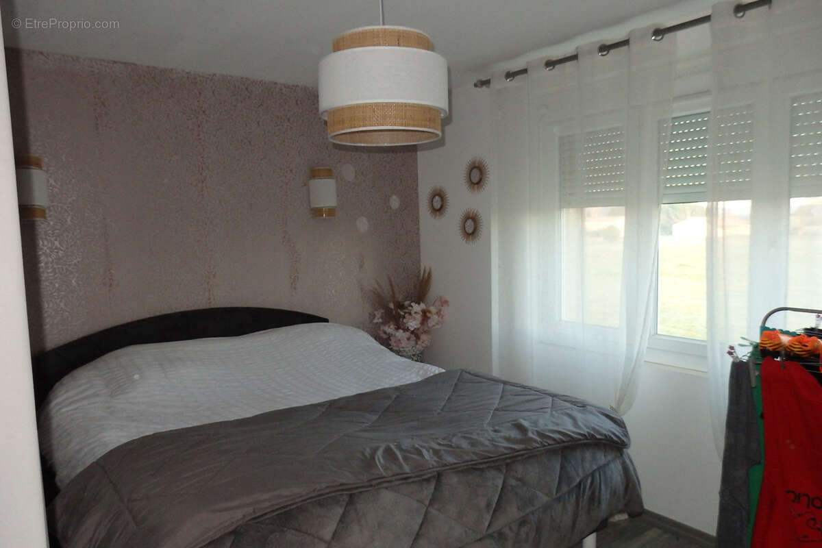 Maison à SAINTE-BAZEILLE