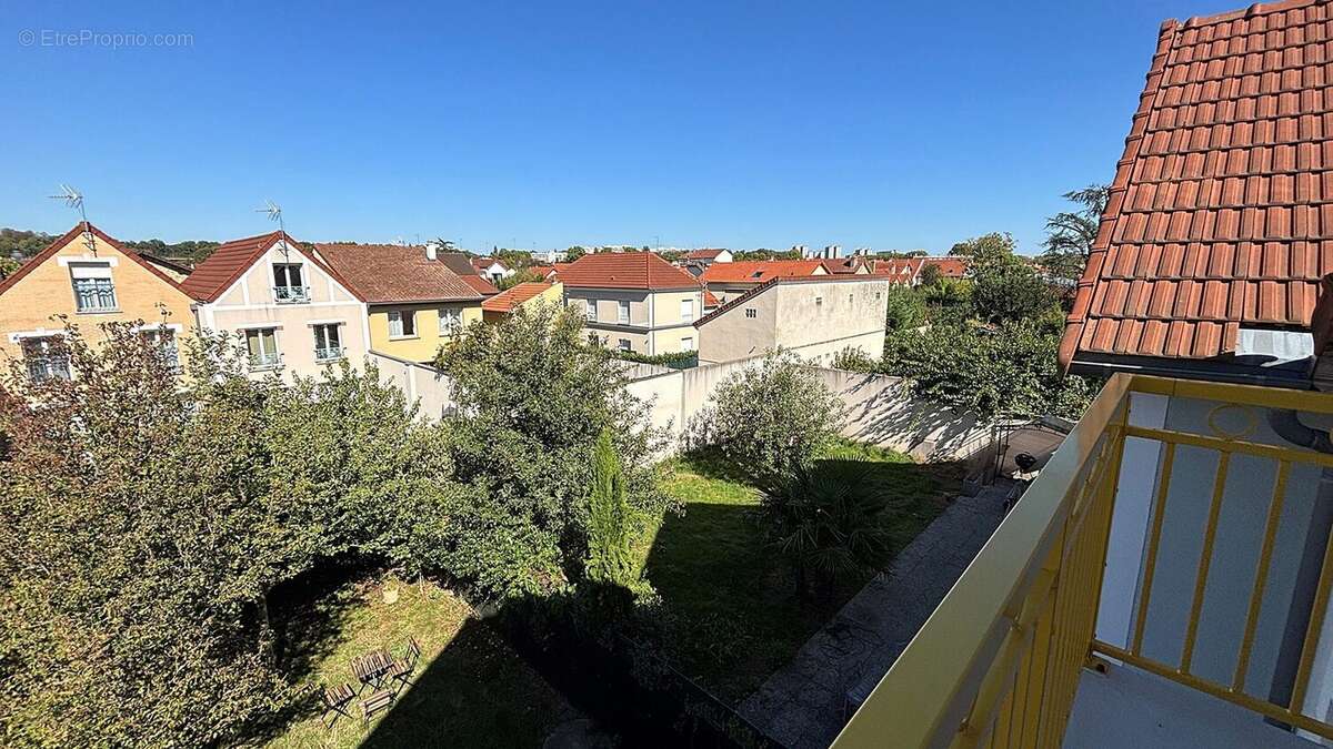 Appartement à MAISONS-ALFORT