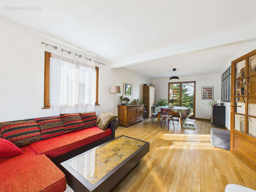 Maison à MORSCHWILLER-LE-BAS