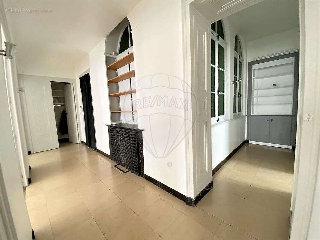 Appartement à LYON-1E