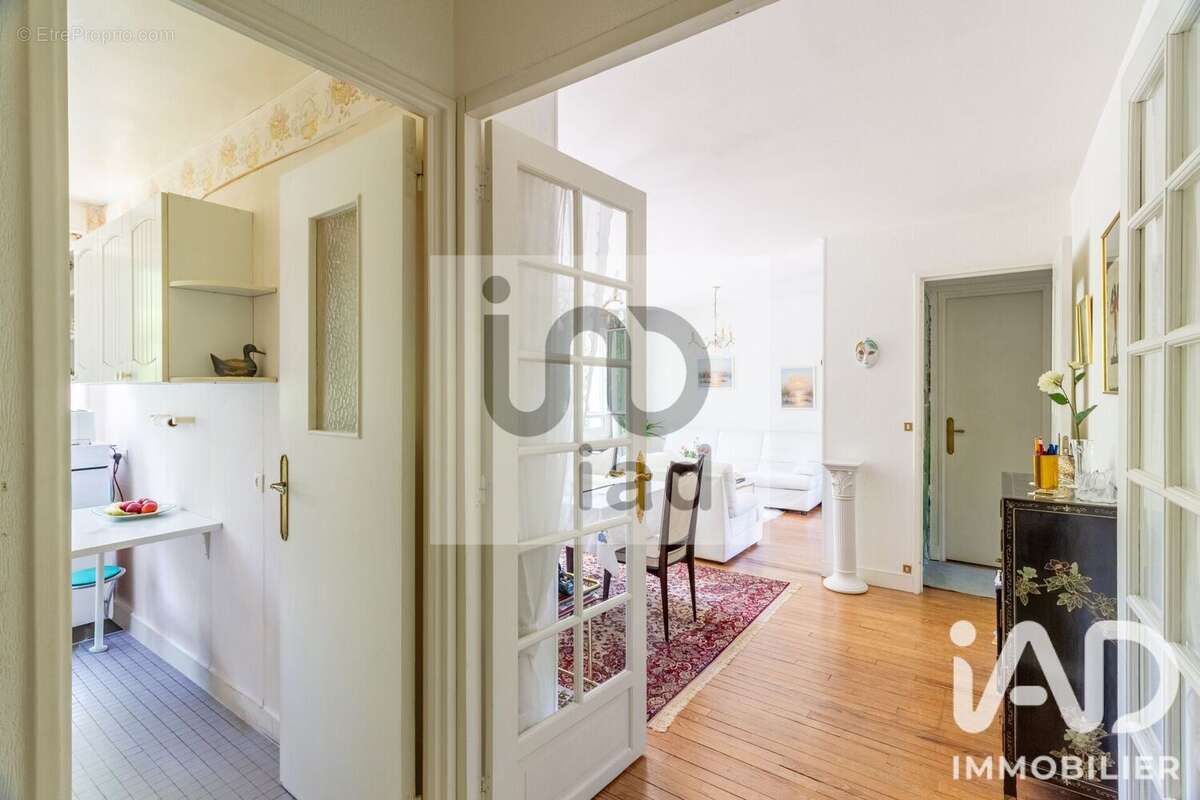 Appartement 52 m² à Rueil-Malmaison  - photo 4