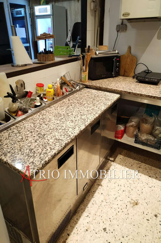 Commerce à SAINT-LAURENT-DU-VAR