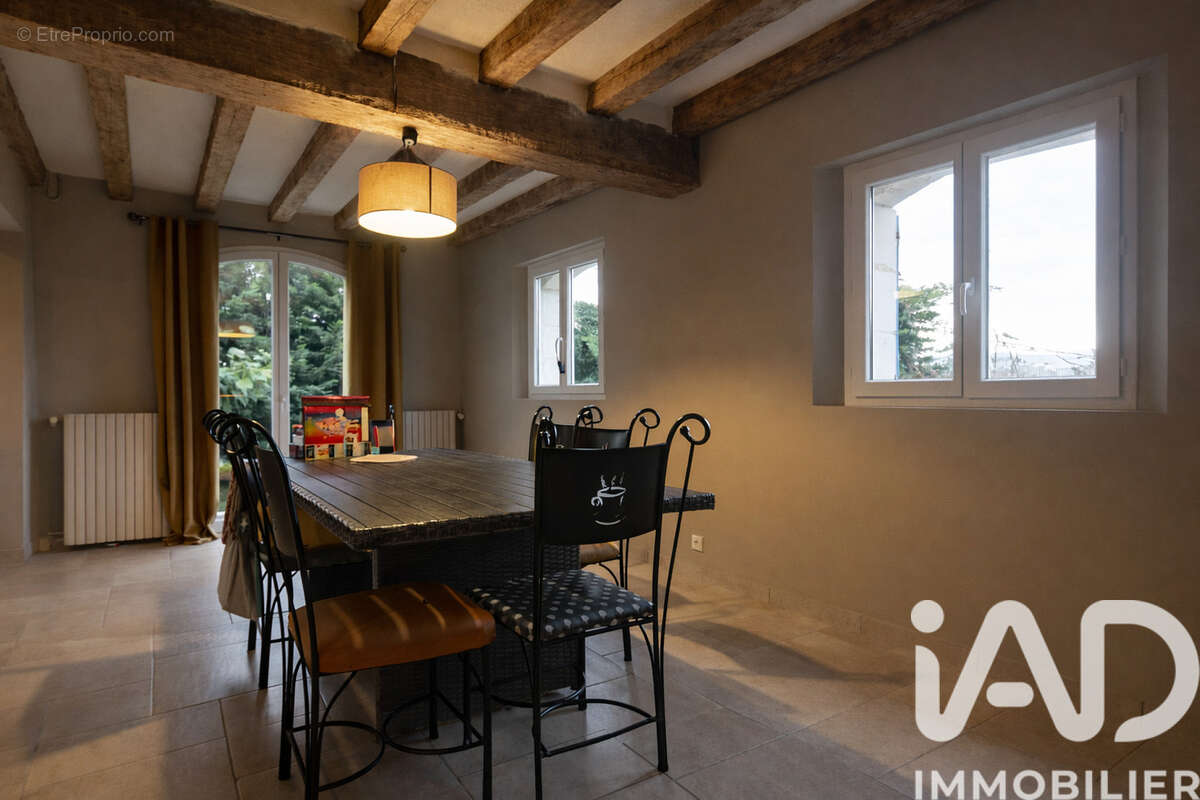 Photo 4 - Maison à LONGUE-JUMELLES