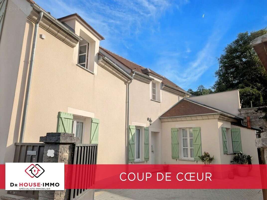 Maison à NESLES-LA-VALLEE