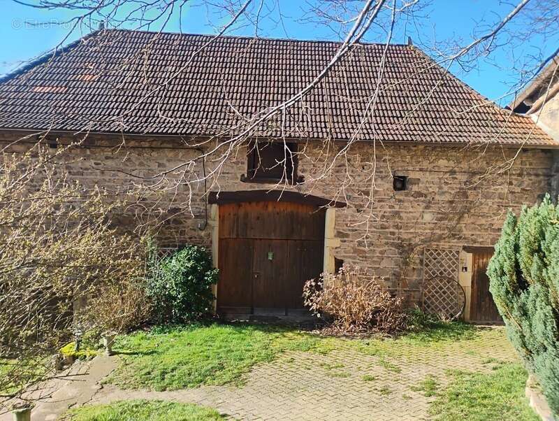 Belle Maison de maître bourguignonne à vendre 7 pièces SAINT IGNY DE VERS (69) - photo 16