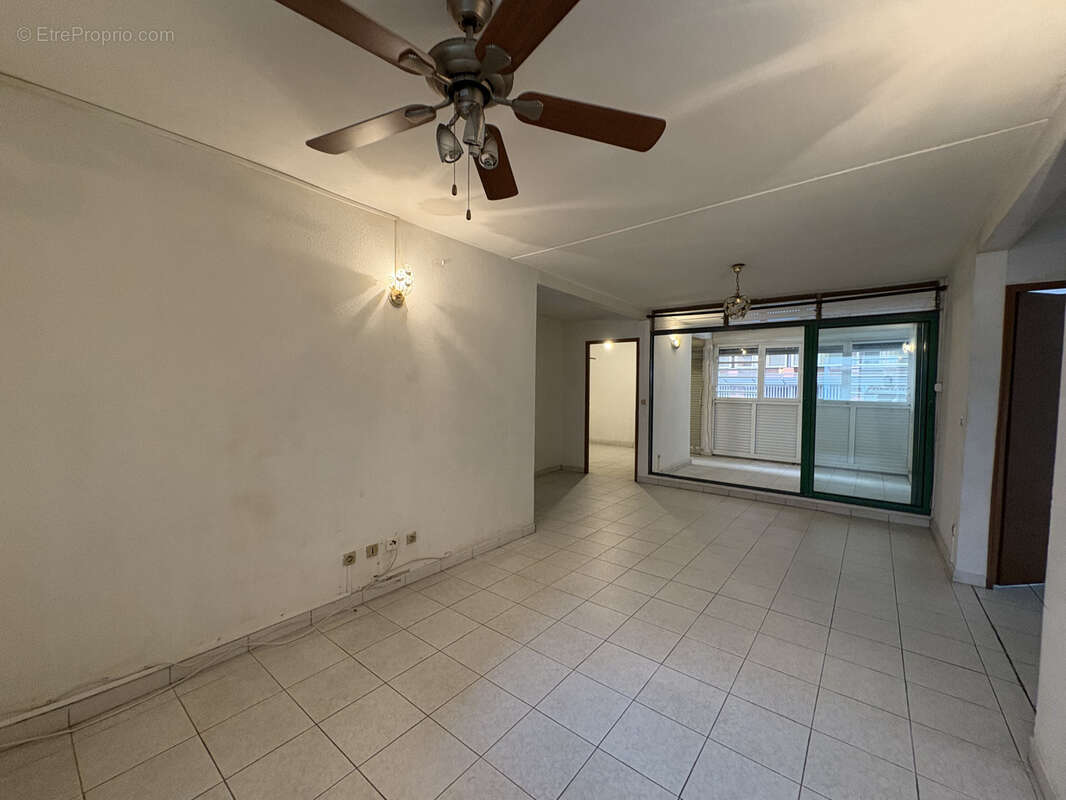 Appartement à POINTE-A-PITRE