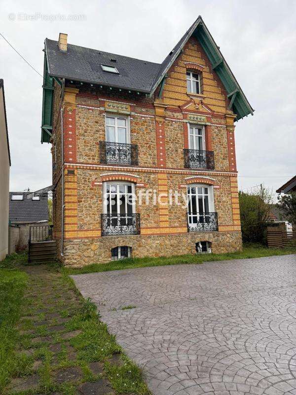 Maison 150 m² à Flins-Sur-Seine  - photo 2