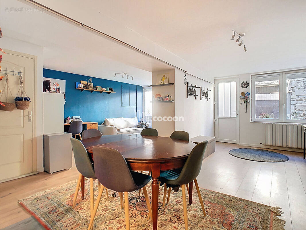 Maison à SAINT-DENIS-EN-BUGEY