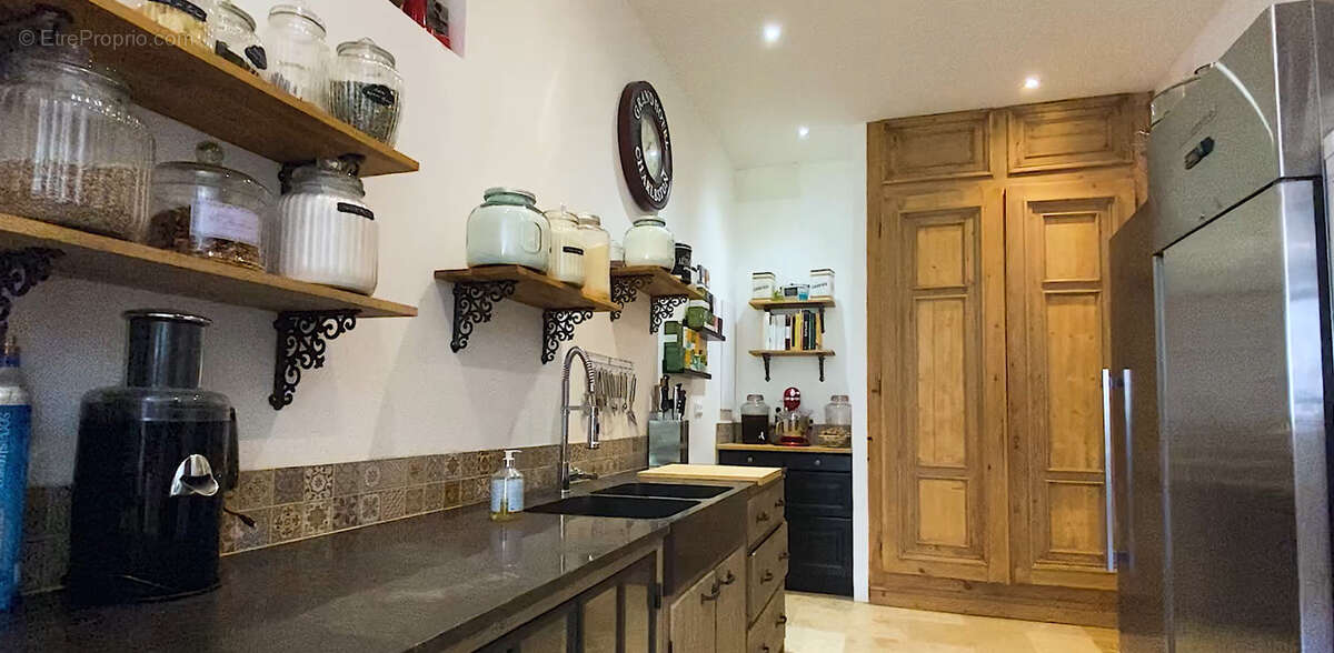 Maison à GREOUX-LES-BAINS