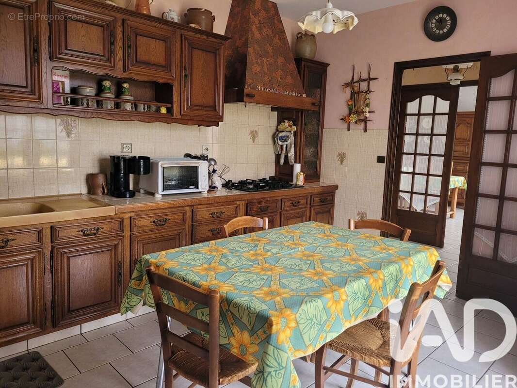 Photo 8 - Maison à CHAMPAGNE-MOUTON