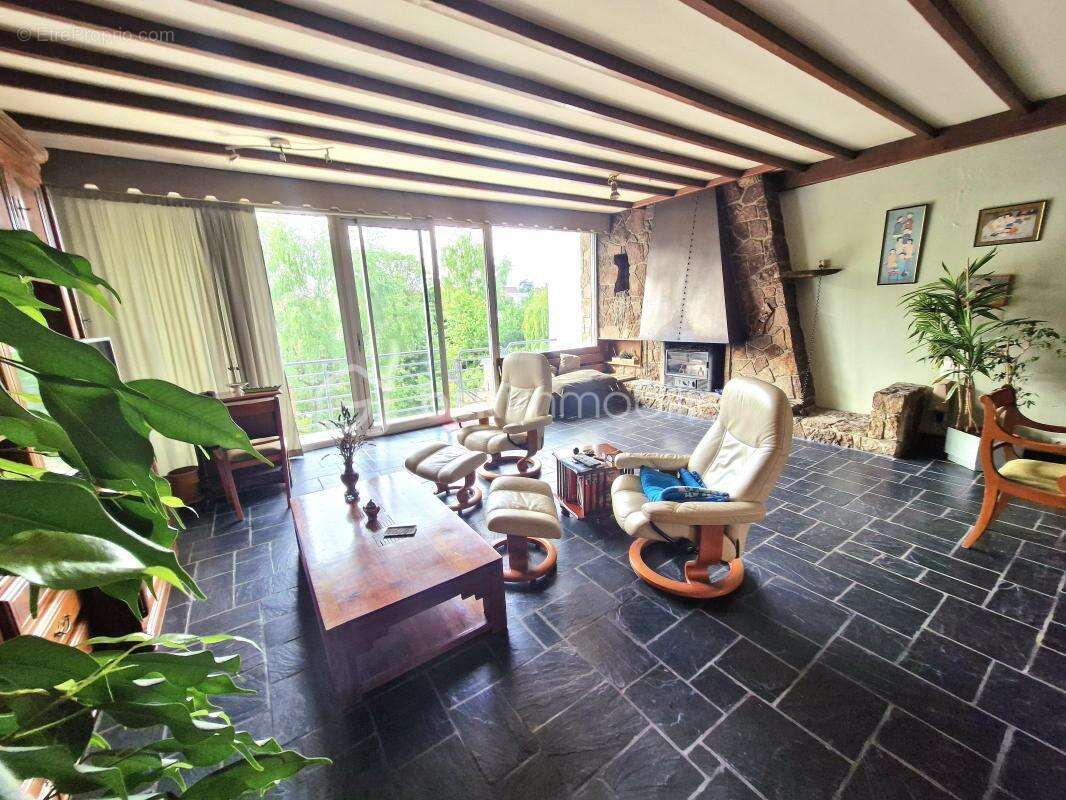 Immeuble d’architecte – 234 m² – une multitude de possibilités – liévin - photo 4
