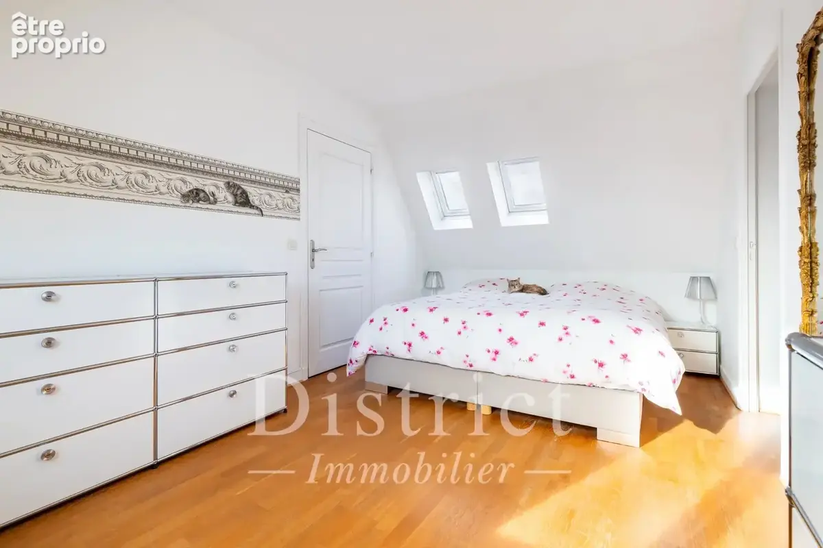 Fbg saint honore / parc monceau - duplex 134m² - dernier etage - photo 8