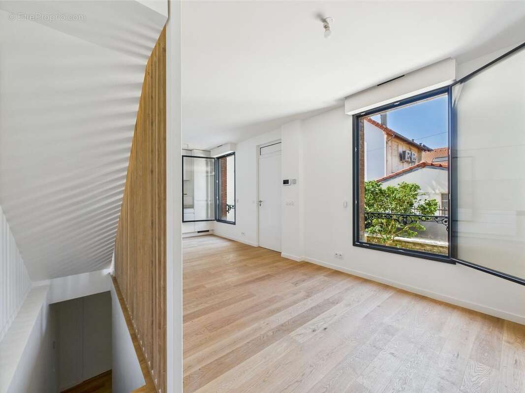 Maison à ASNIERES-SUR-SEINE