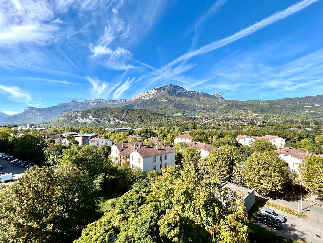 Appartement à ECHIROLLES