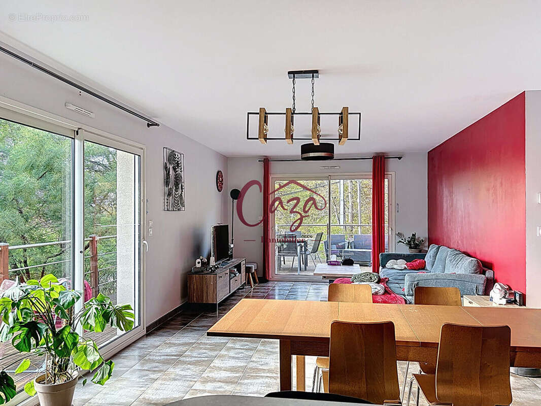 Maison à CAMBLANES-ET-MEYNAC