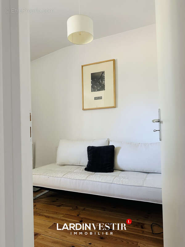 Maison à SAINT-GENIS-LAVAL