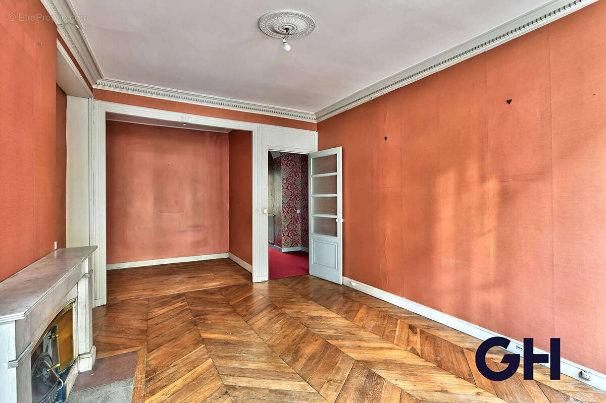 Appartement à LYON-6E