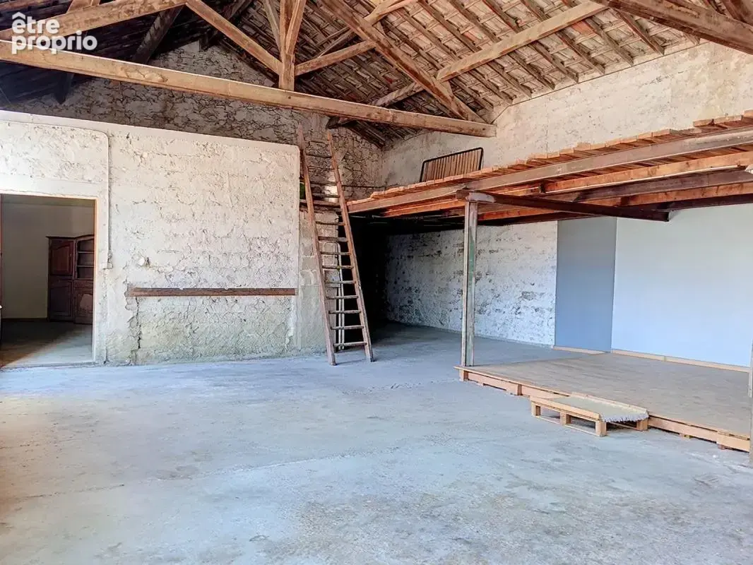 Excliusivite jonquieres hangar de 40m² à 210m² - photo 2