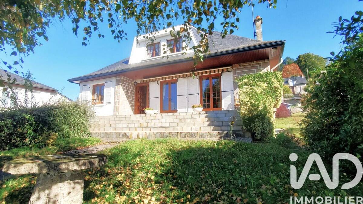 Photo 1 - Maison à USSEL