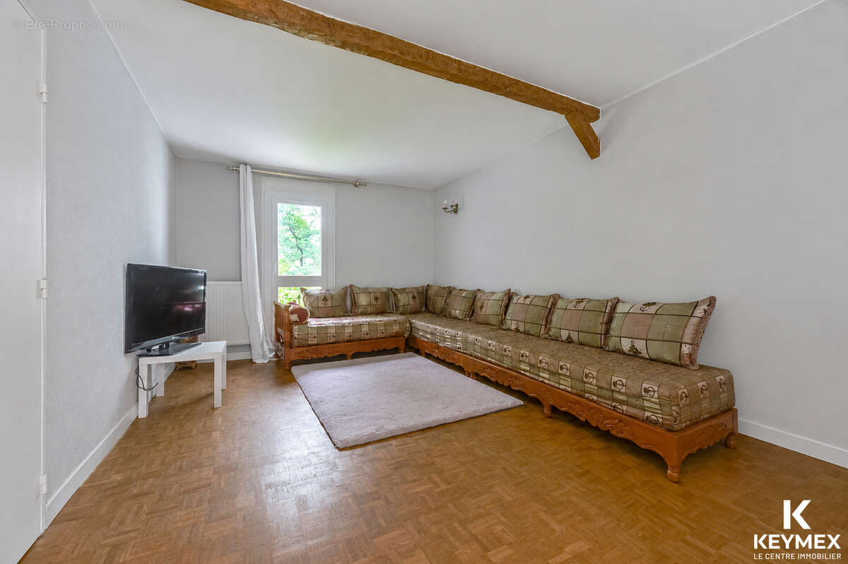 Maison à MONTIGNY-LES-CORMEILLES