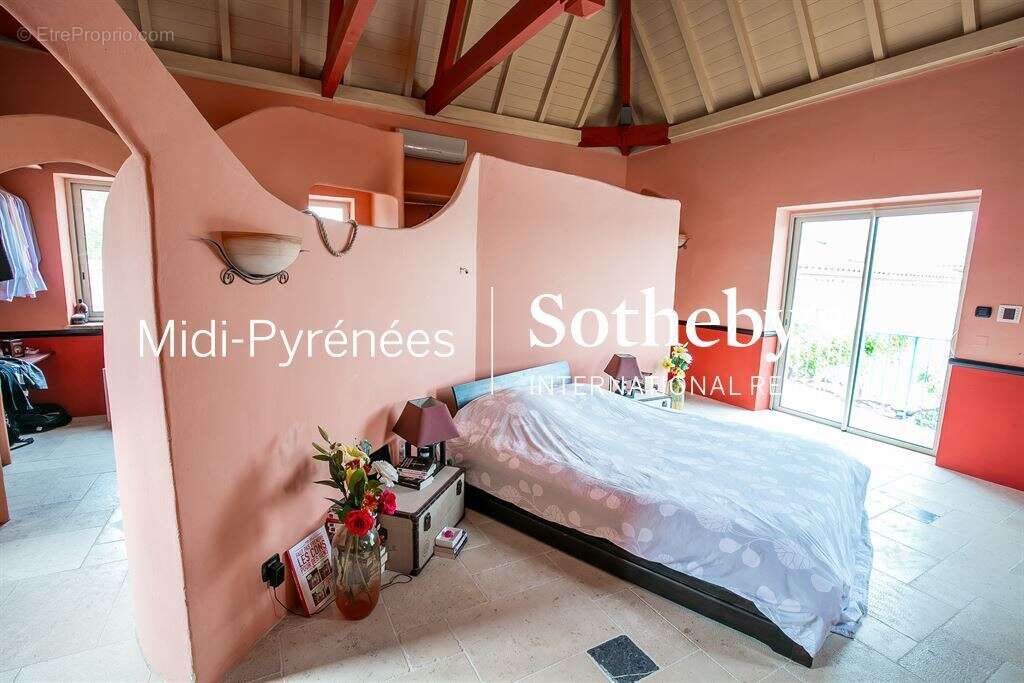 Maison à VILLENEUVE-SUR-LOT