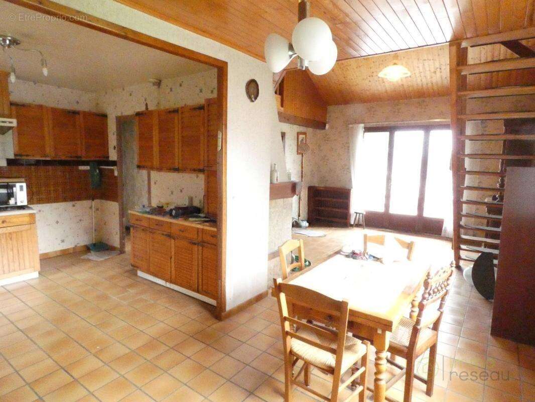 Maison à RIVES