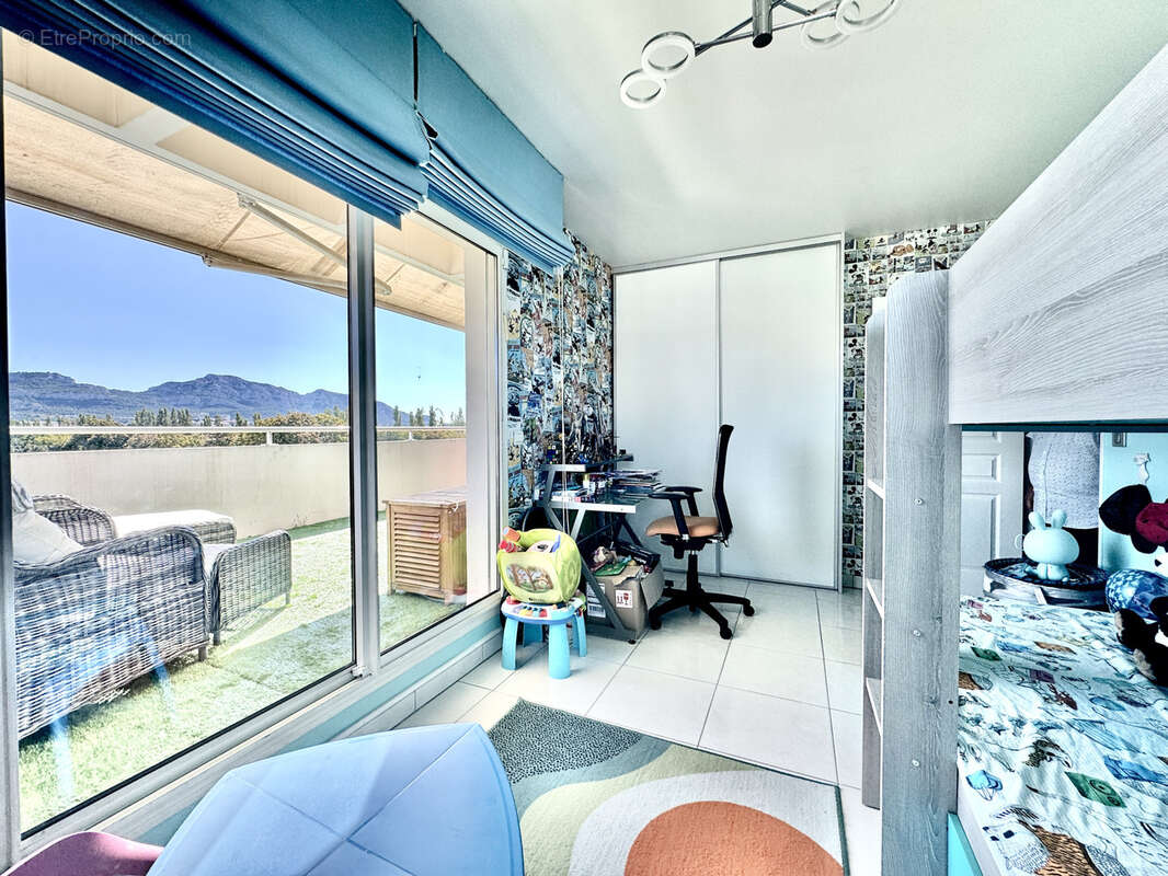 Appartement à MARSEILLE-8E