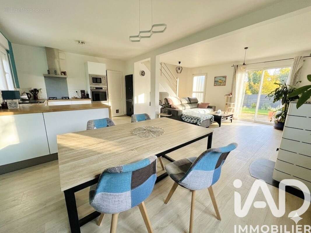 Photo 2 - Maison à LANNION