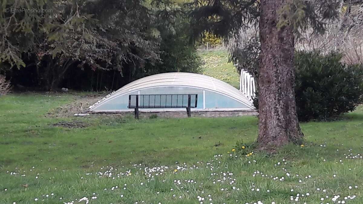 Maison à LAMOTHE-CASSEL