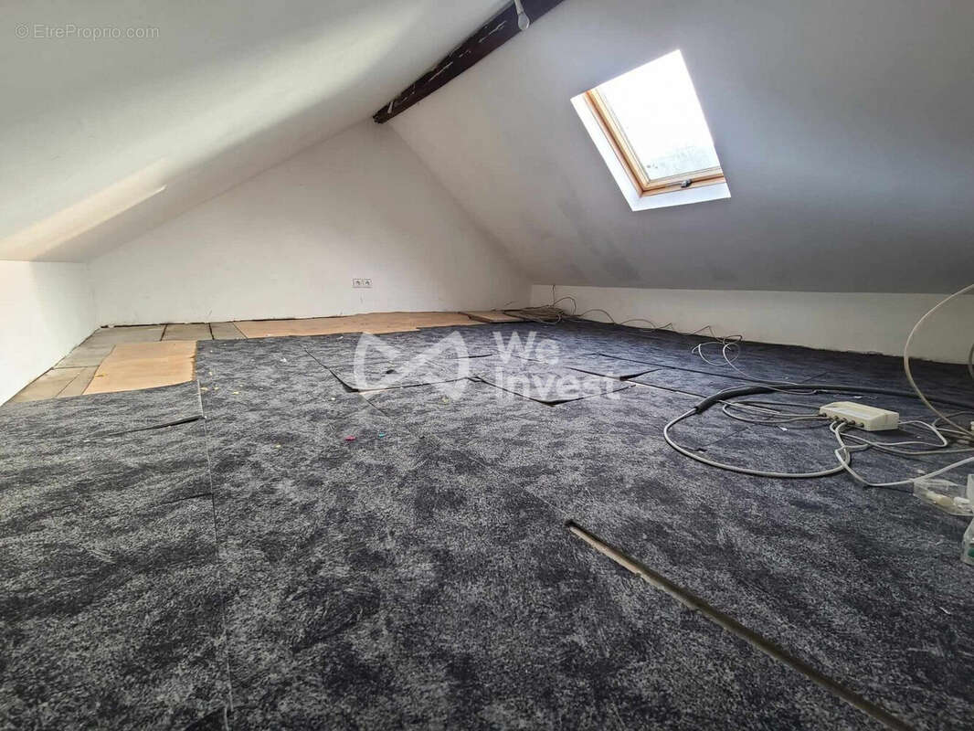 Appartement 269 m² à Sedan  - photo 8