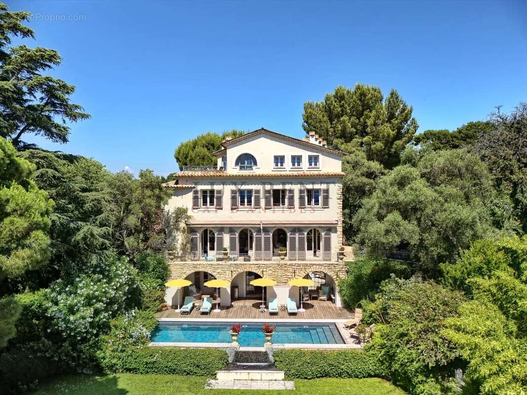 Maison à ANTIBES